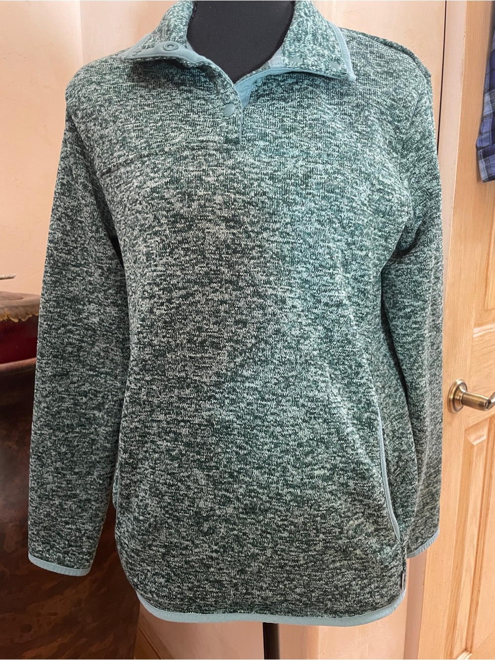 Eddie Bauer fleece sweater pullover